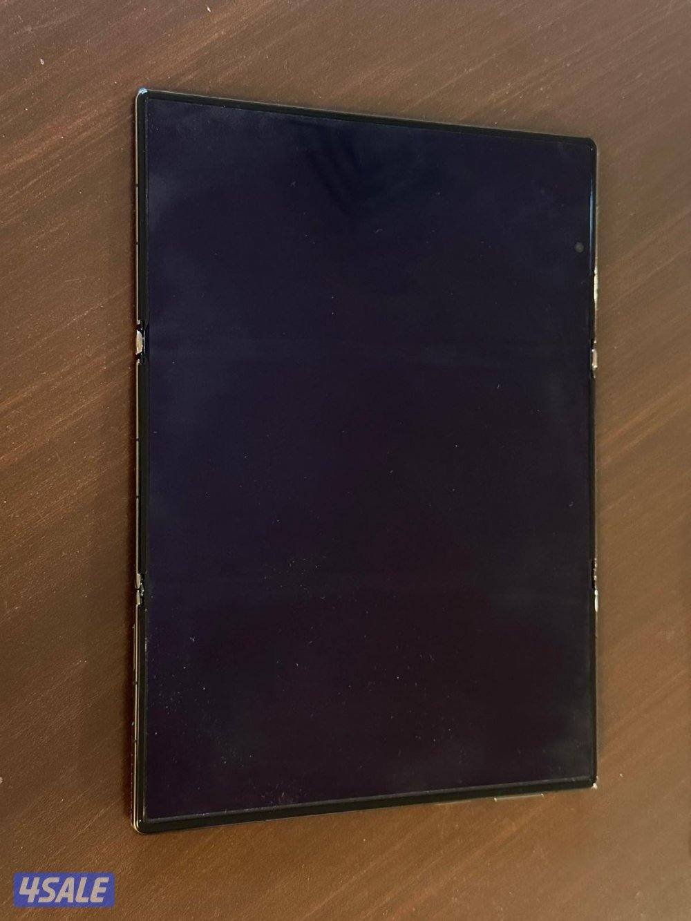 للبيع Huawei Mate XT Ultimate Design (Black) 1TB1