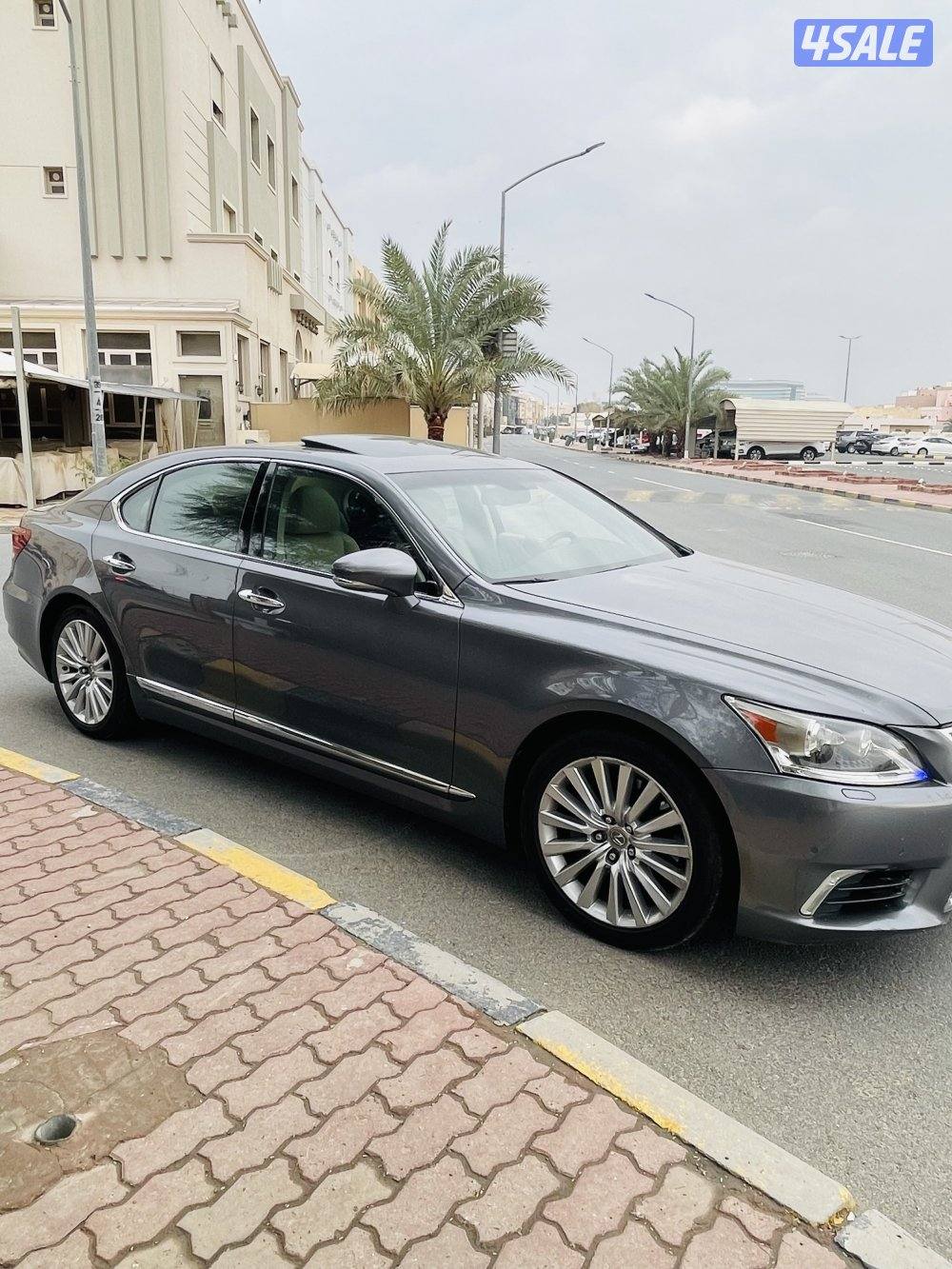 للبيع لكزس شرط الفحص (جير + مكينه +شاصي)2015_LS4604