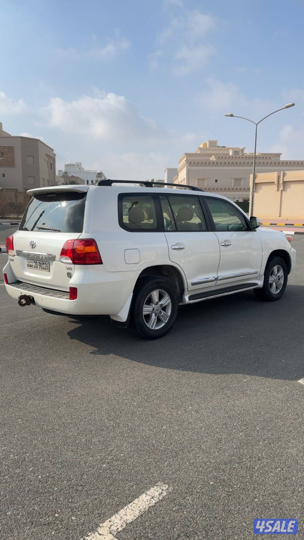 لاندكروزر صبغ الوكاله ٢٠١٣0