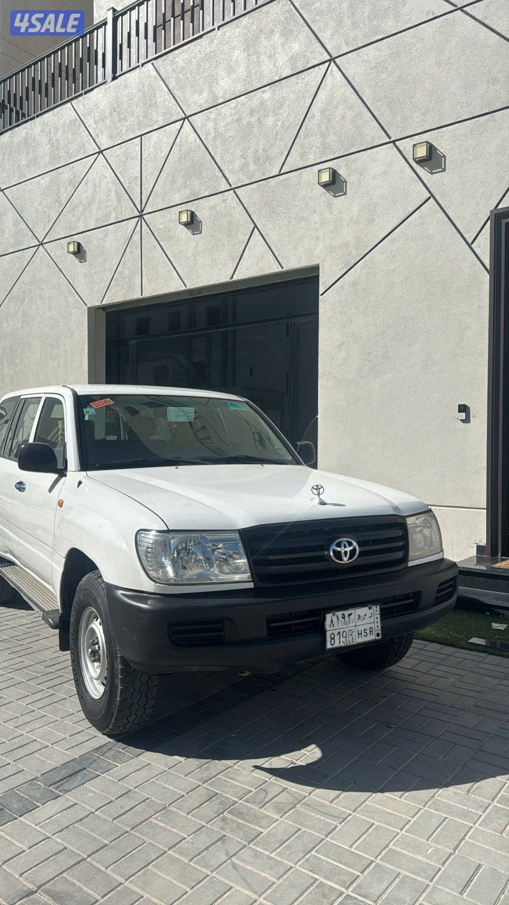 لاند استاندر 2007 نظيف1