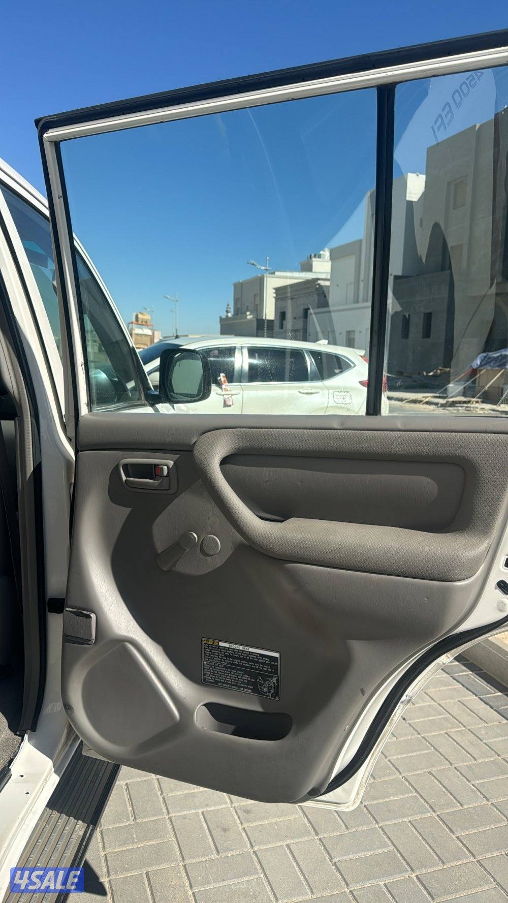 لاند استاندر 2007 نظيف6