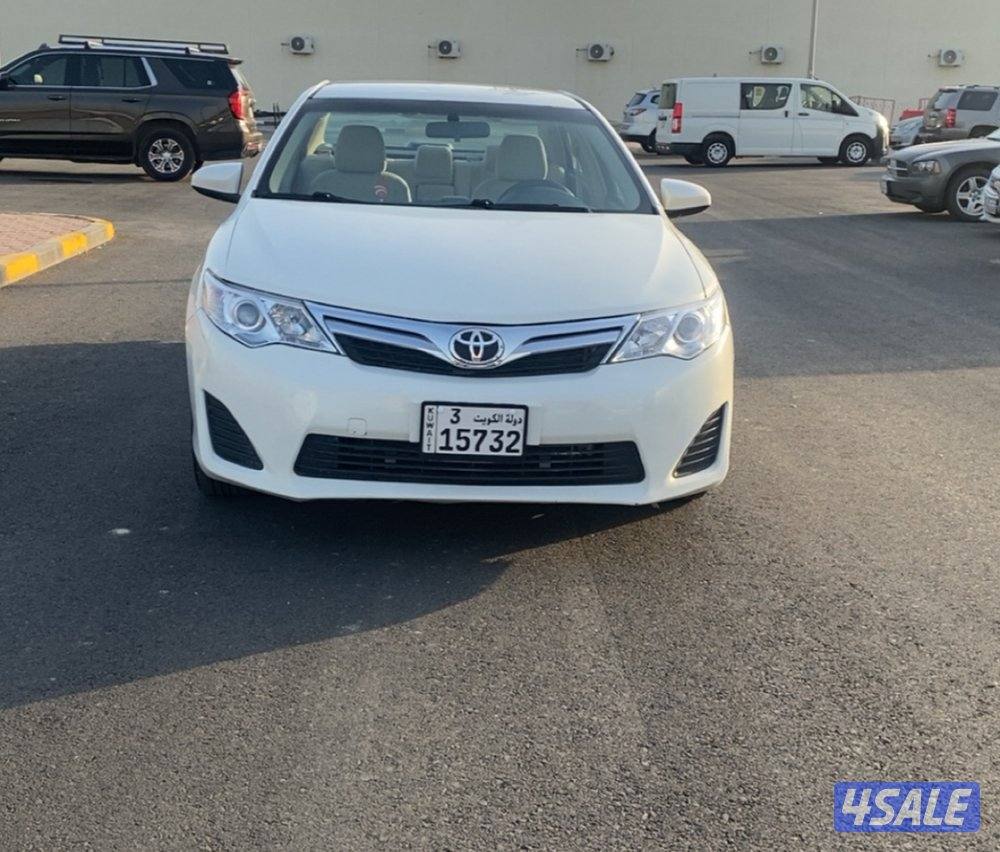 للبيع كامري موديل 2013 ماشي 220 الموتر صدفي السعر النهائي 12502