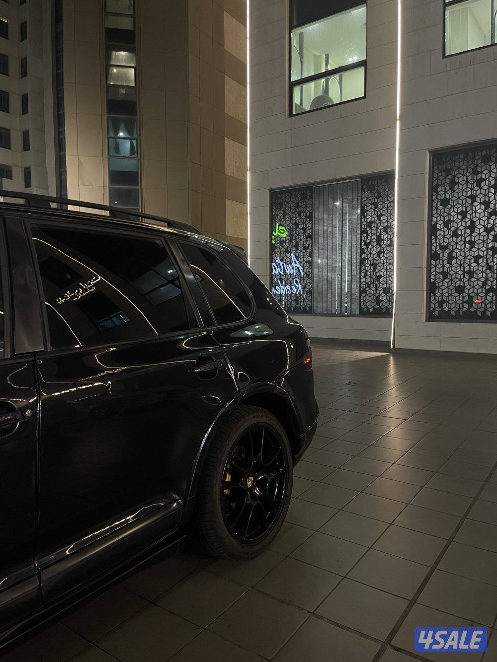 السلام عليكم للبيع بورش كايين جي تي اس اصلي1