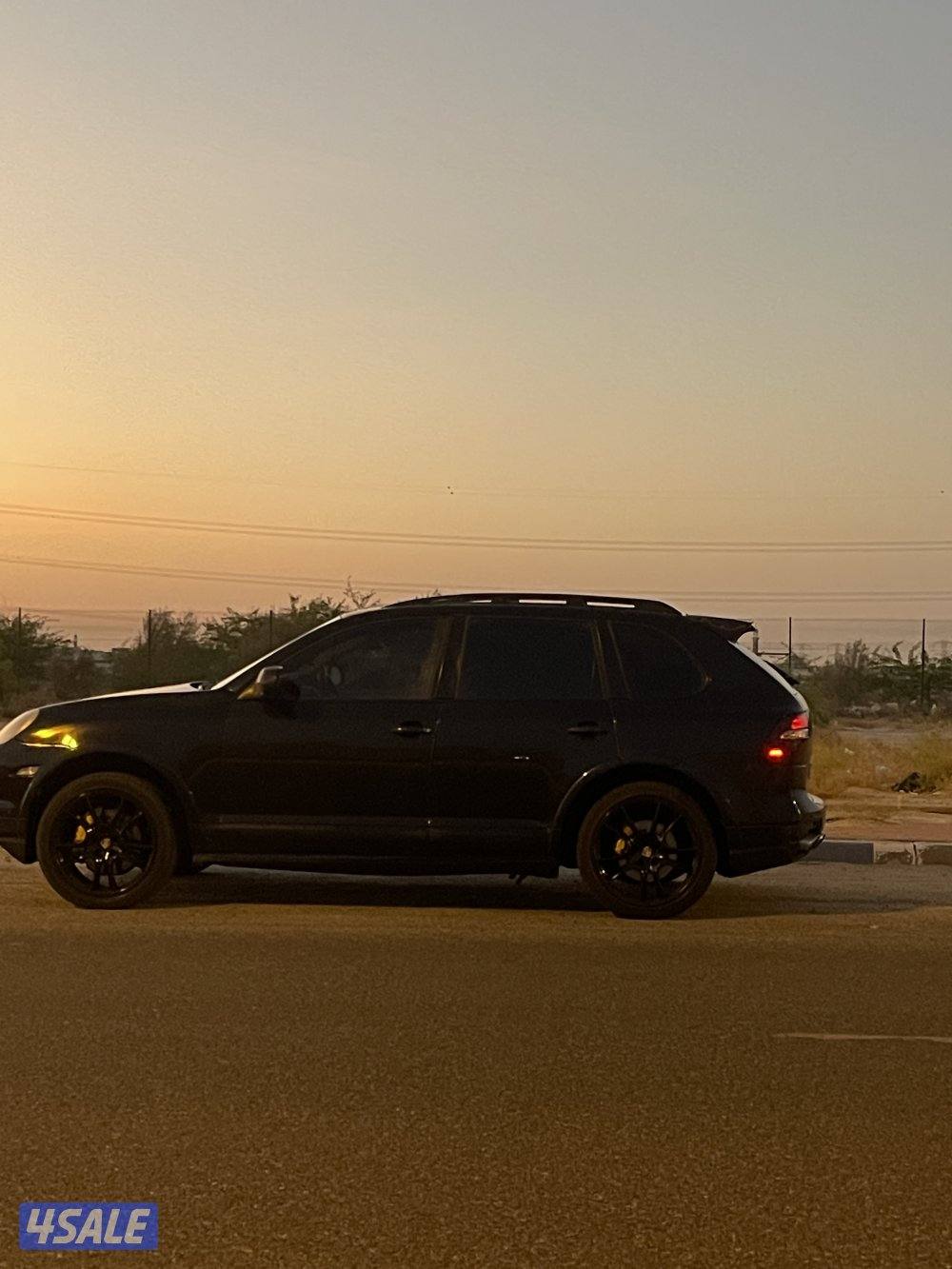 السلام عليكم للبيع بورش كايين جي تي اس اصلي4