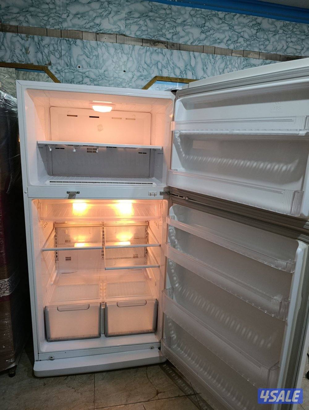 للبيع ثلاجه دايو 26 قدم بحاله ممتازه مع التوصيل والكفاله3