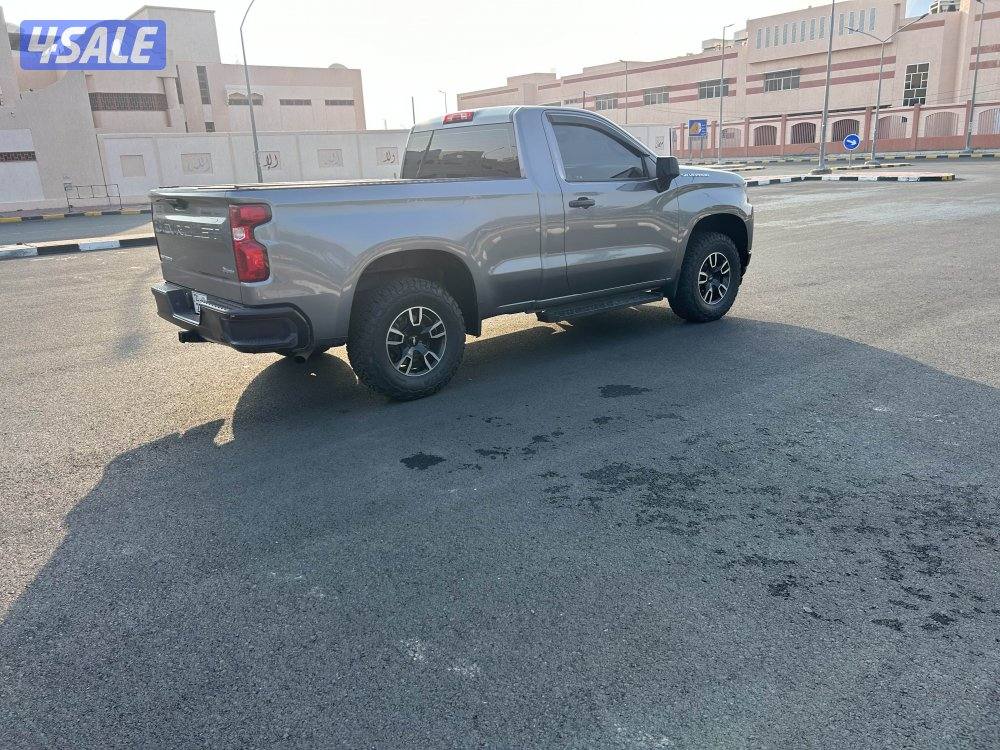 للبيع سلفرادو  20213