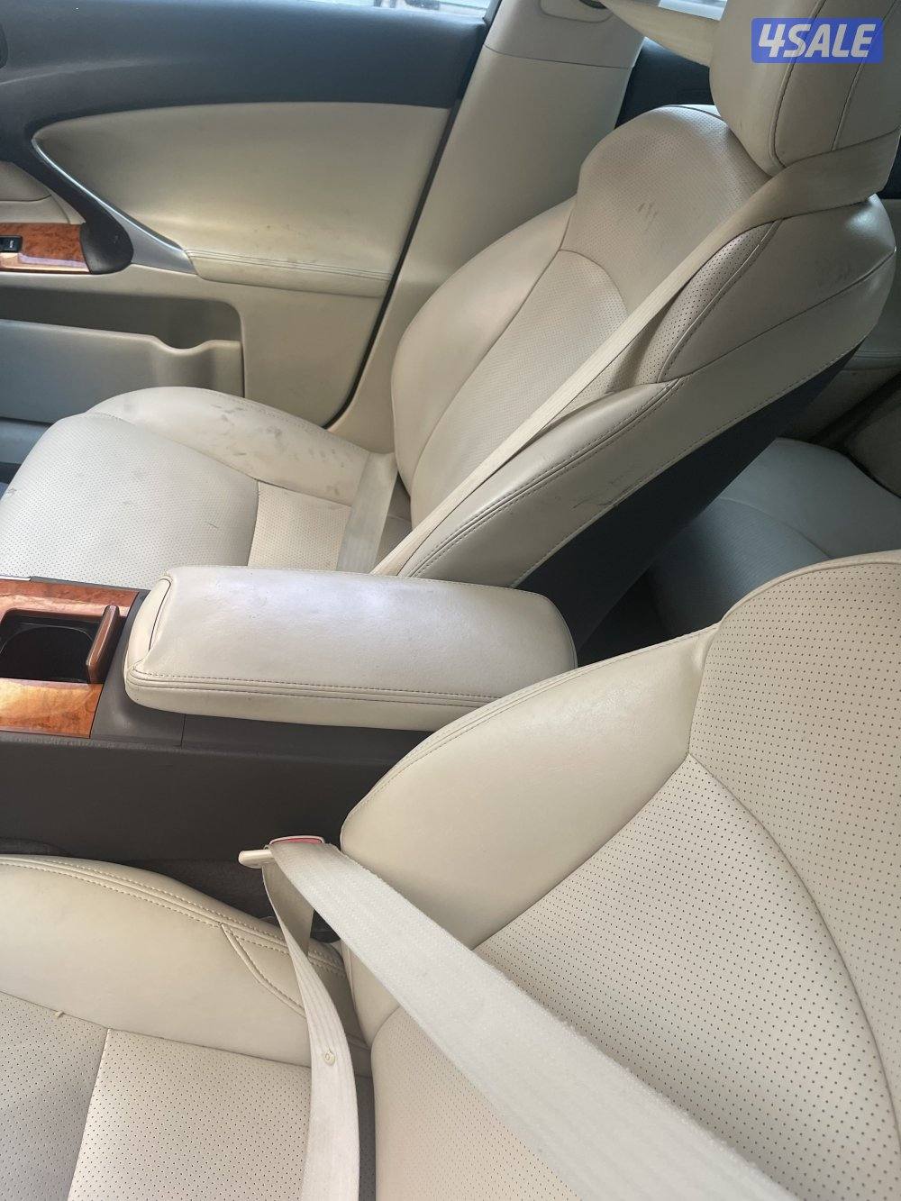 للبيع لكزسس is 300 لون بنفسجي شرط الفحص قير مكينه شاصي مرفق الفحص3