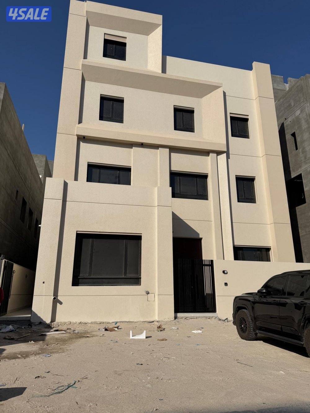 بيت بالمطلاع للبدل مع المنطقه العاشره0