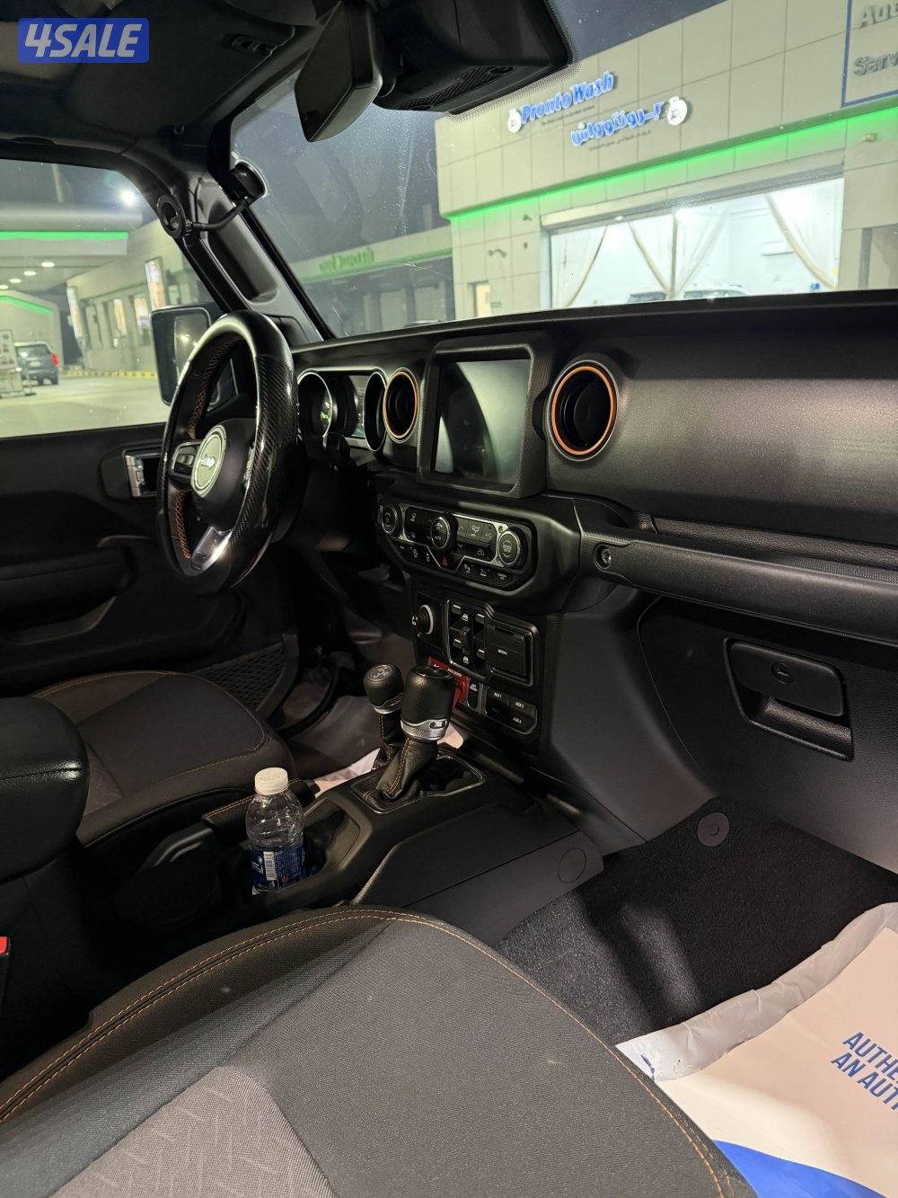 Gladiator sand runner 202112