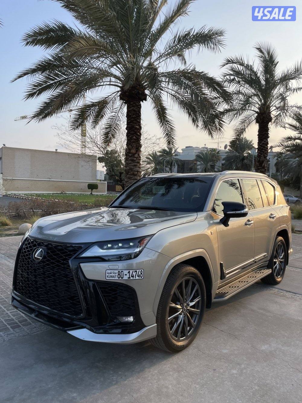 للبيع لكزس اف سبورت ٢٠٢٤ الساير عداد ٤٥ الف .0