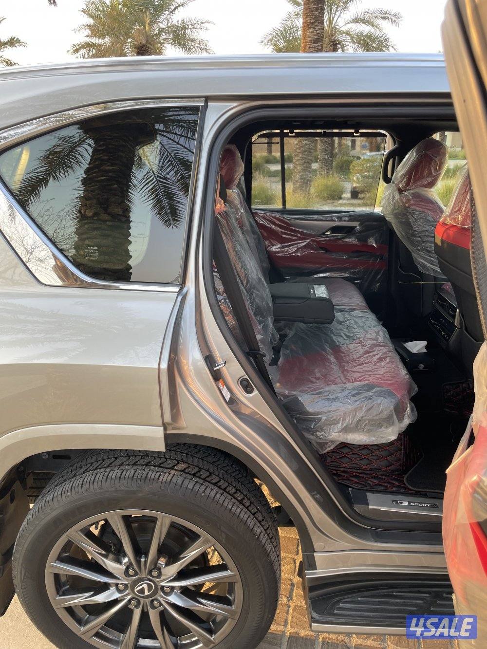 للبيع لكزس اف سبورت ٢٠٢٤ الساير عداد ٤٥ الف .2