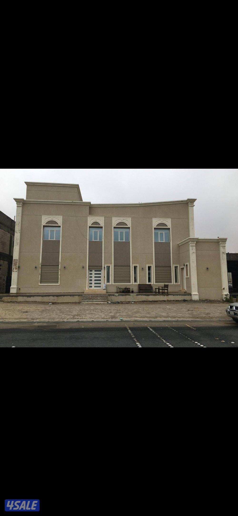 للايجار قسيمة قطعة ٥ دورين وربع ارضى وشقتين
الدور الارضى // ديوانية وم0