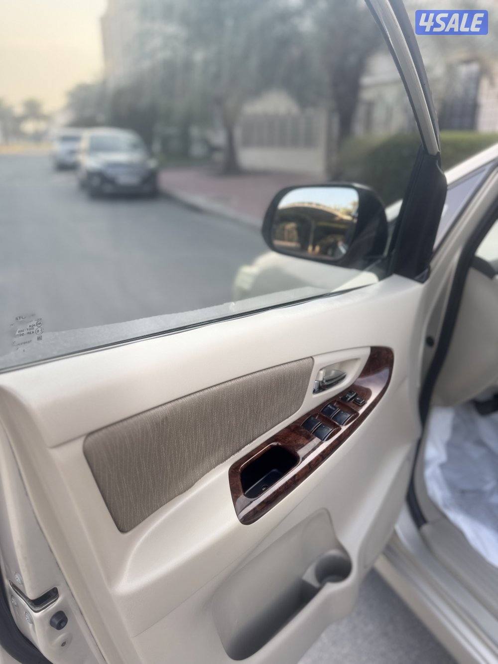 انوفا ٢٠١٤ بحالة جيده جدا7