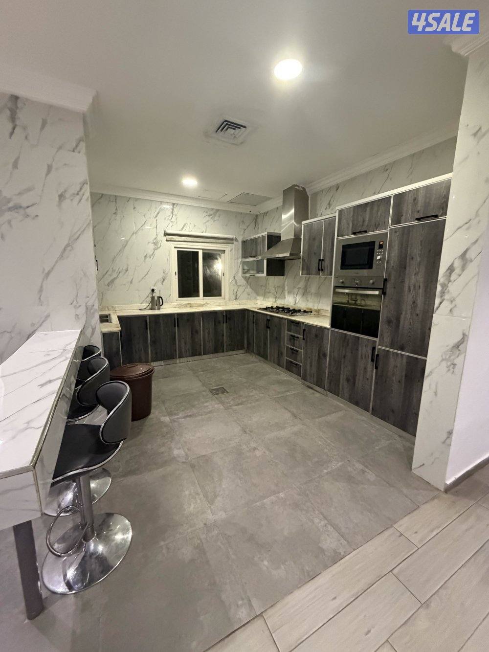 أجا و ويك أند و أيام الأسبوع9