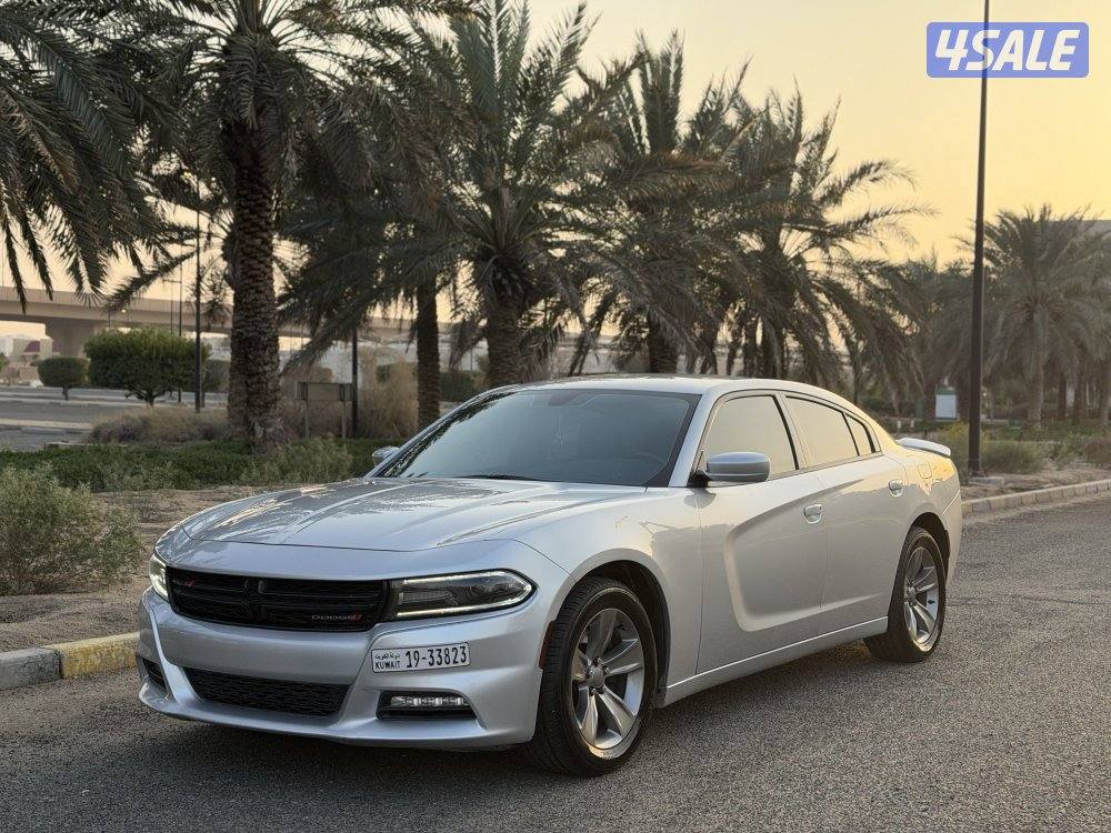 شارجر موديل 2020 عداد قليل 93 الف Km بحالة الوكاله نقبل تثمين وبدل0