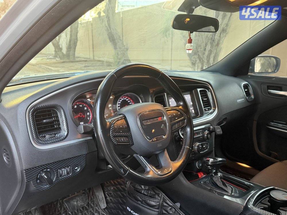 شارجر موديل 2020 عداد قليل 93 الف Km بحالة الوكاله نقبل تثمين وبدل8