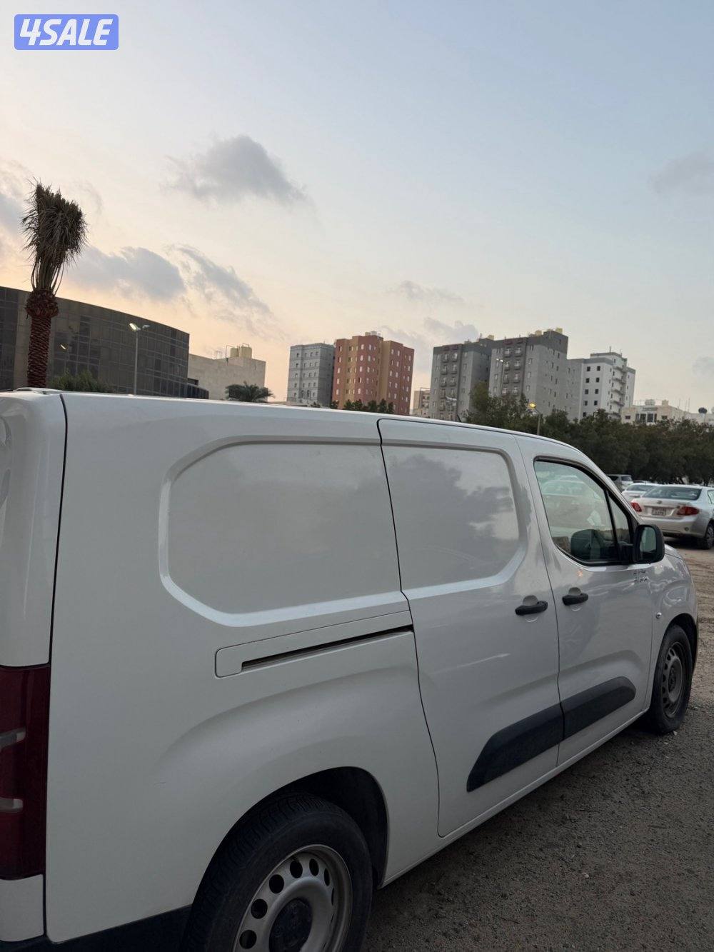 للبيع او التضمين غسيل سيارات1