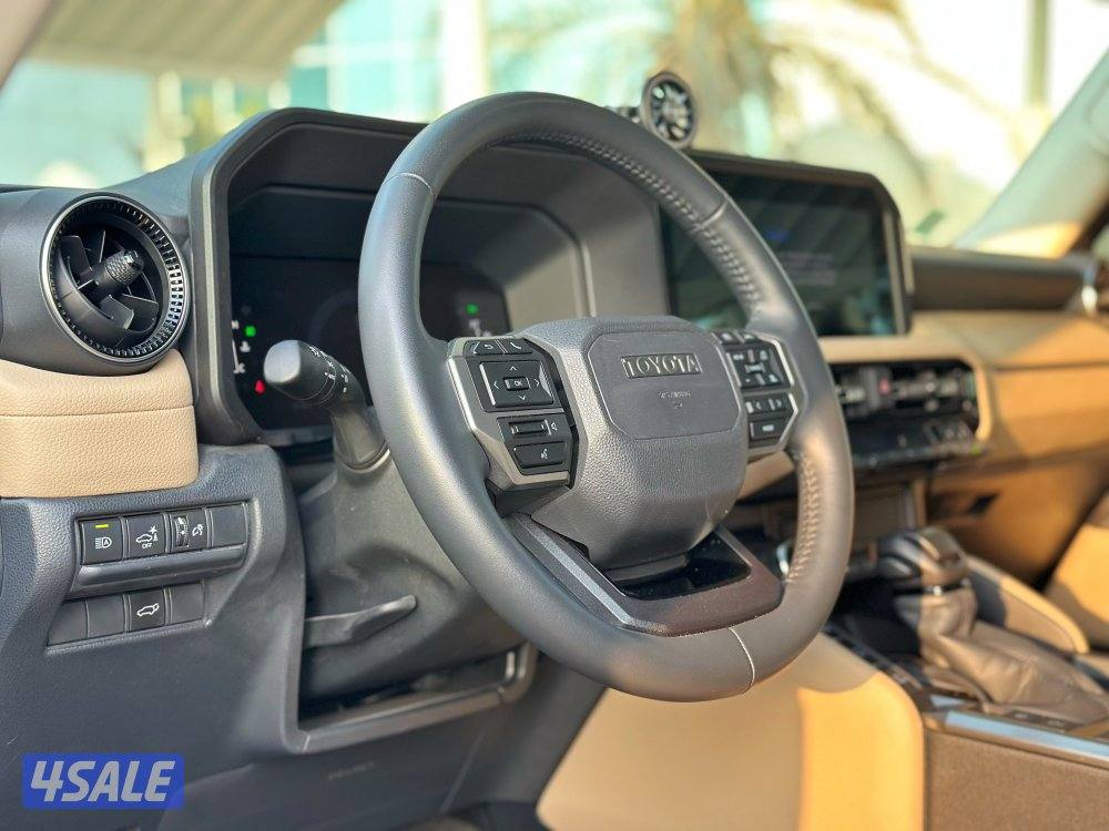 معرض القمة 🚩8