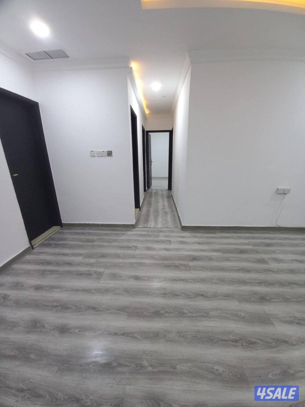 شقه للايجار ميدان حولي1