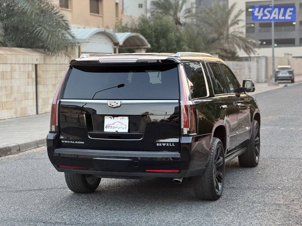 2018 كادليك اسكاليد7