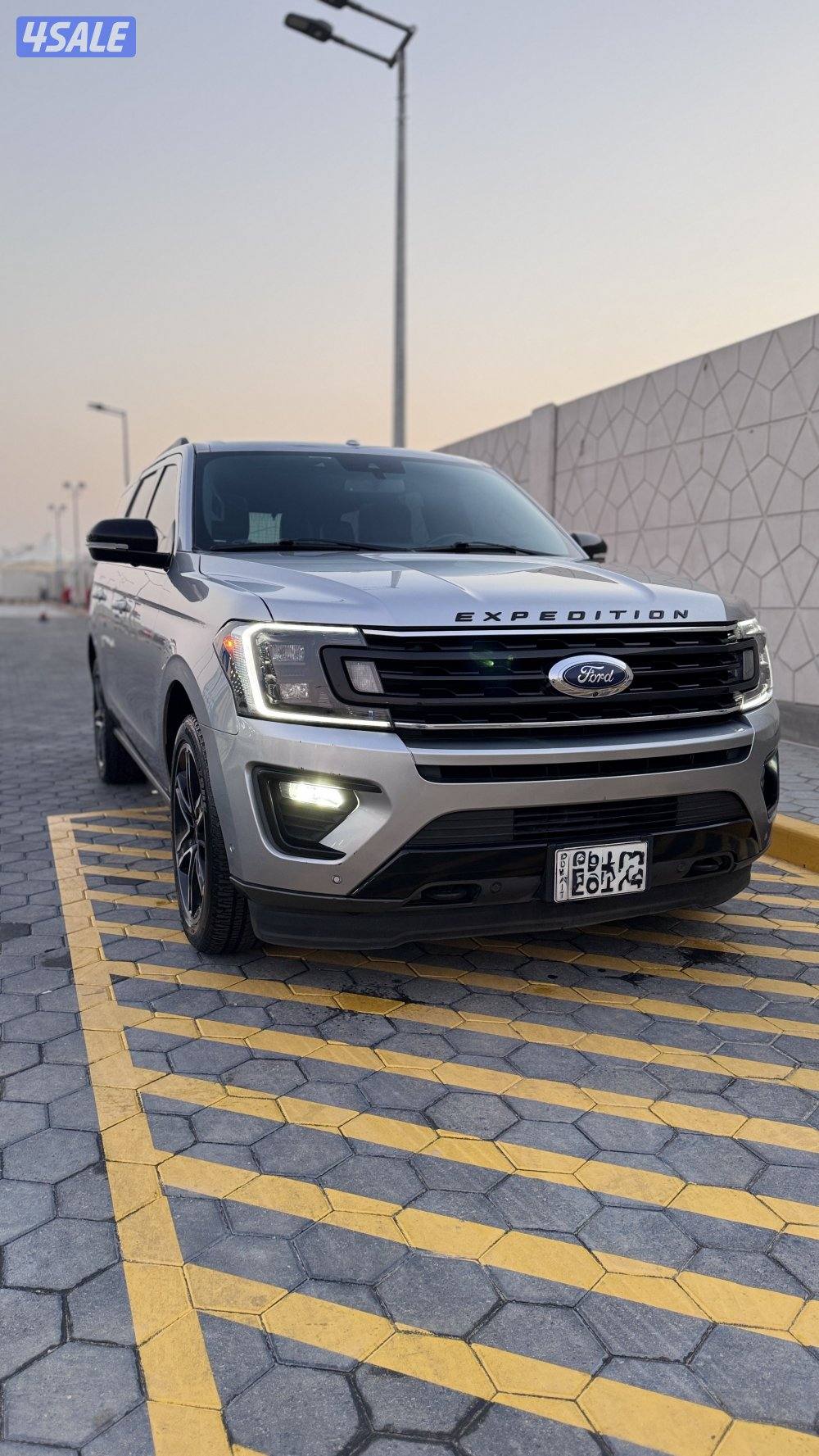 فورد اكسبديشن ليميتد ستيلث بلاك اوت اعلى درجه2