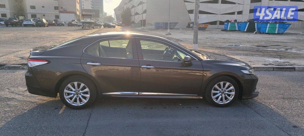 2019 كامري GLE بحالة ممتازة ممشى 100000 استعمال خفيف7