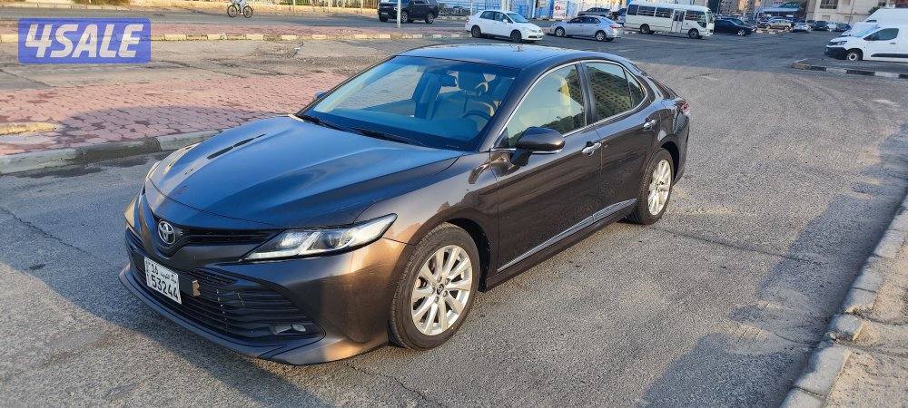 2019 كامري GLE بحالة ممتازة ممشى 100000 استعمال خفيف8