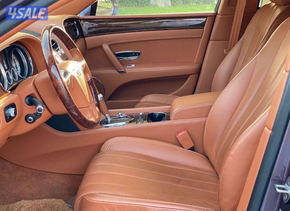 للبيع : بنتلي فلاينغ سبير V8 موديل : 2016 عداد : 100 الف5