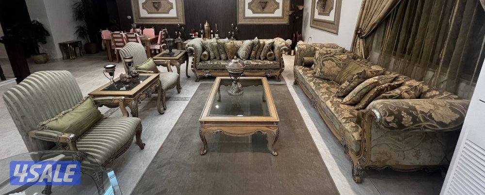 اثاث سرداب كامل 4 جلسات شبه جديده من دومين وطاولة طعام بخزاينها0