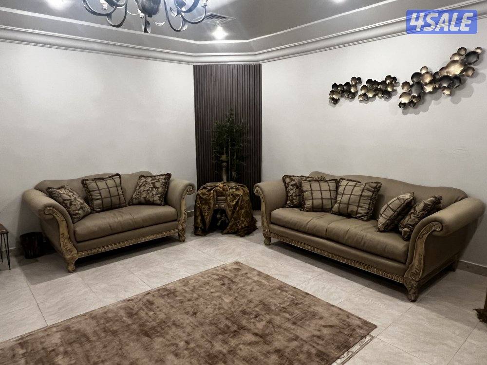 اثاث سرداب كامل 4 جلسات شبه جديده من دومين وطاولة طعام بخزاينها11