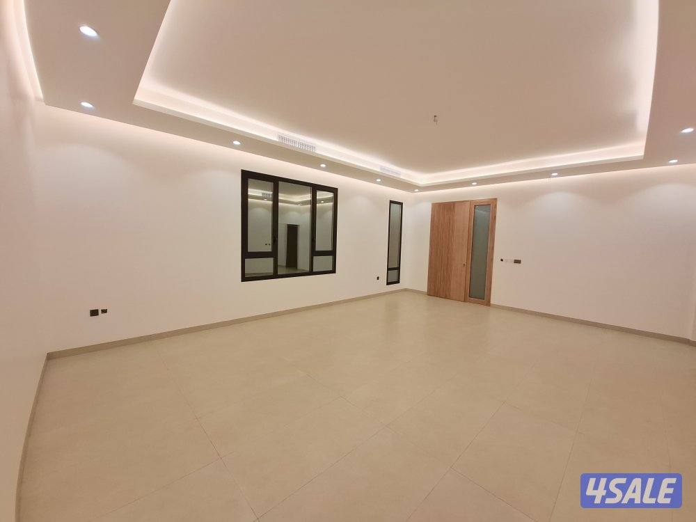 دور ارضي في ابو فطيره اول ساكن ٤ غرف ماستر مواقف متوفره1