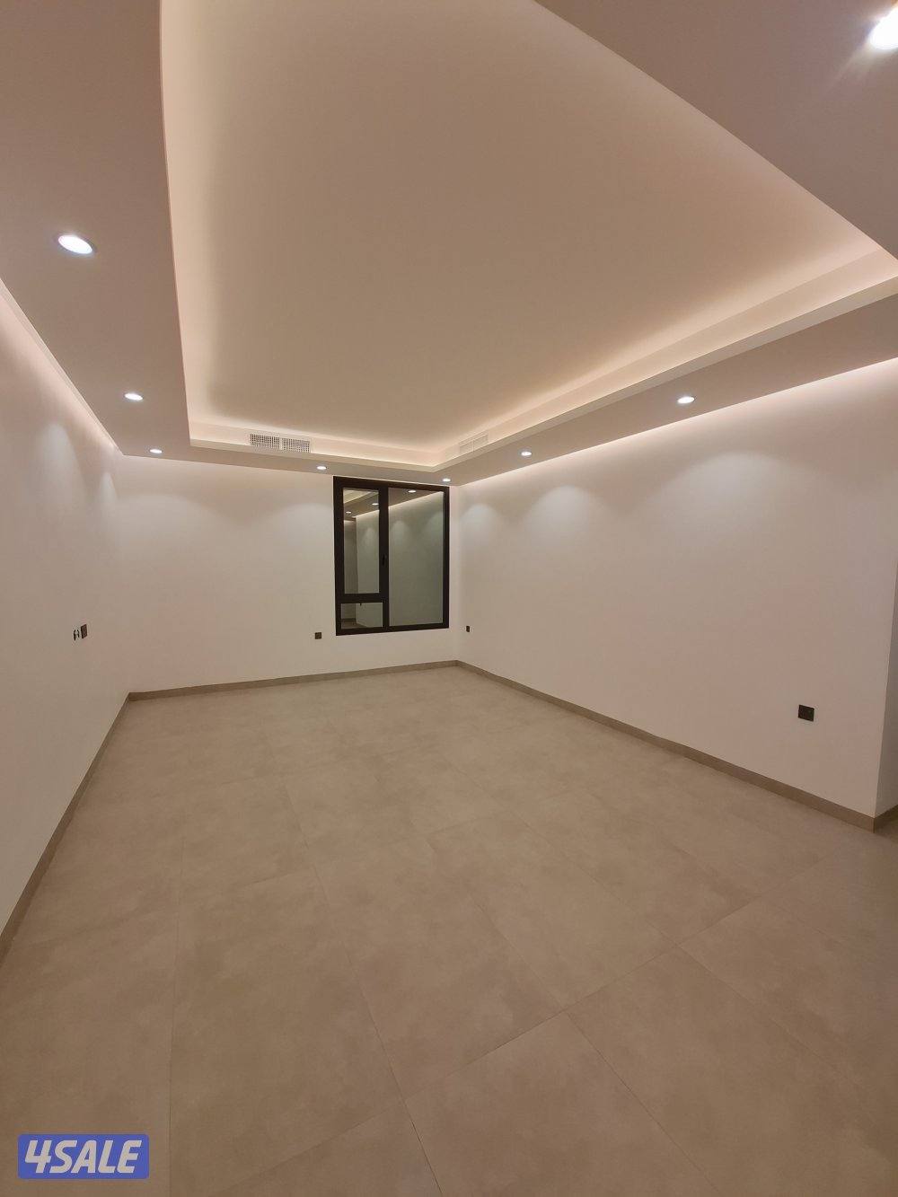 دور ارضي في ابو فطيره اول ساكن ٤ غرف ماستر مواقف متوفره7