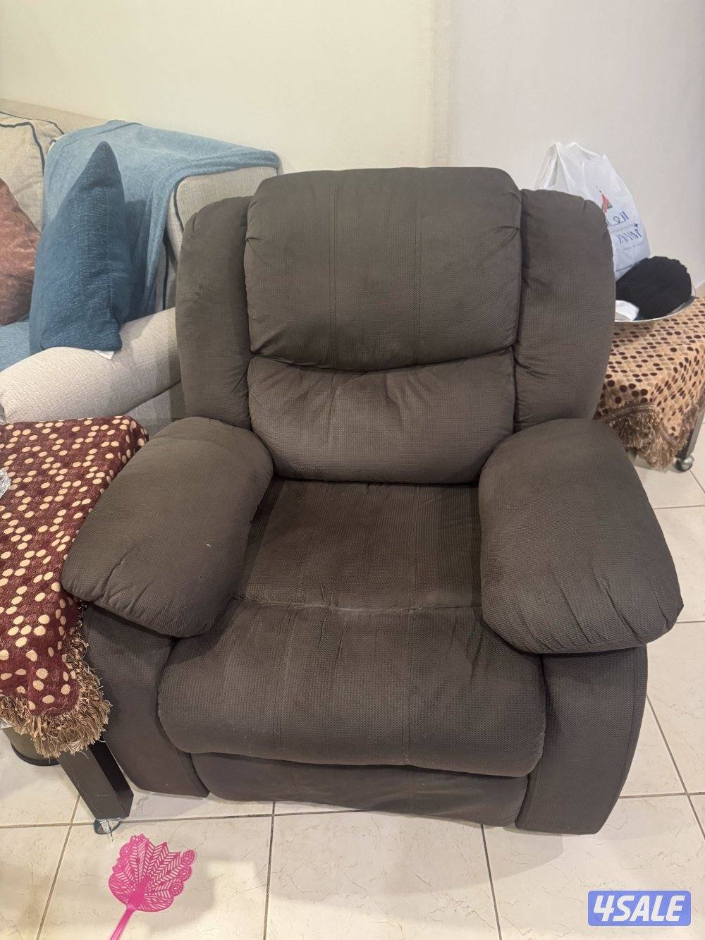 طقم كنب طاوله طعام كرسي استرخاء تلفزيون8