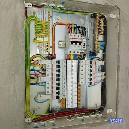 ابو سالم الكهربائي صيانه وتمديد وتأسيس جميع شبكات الكهرباء0