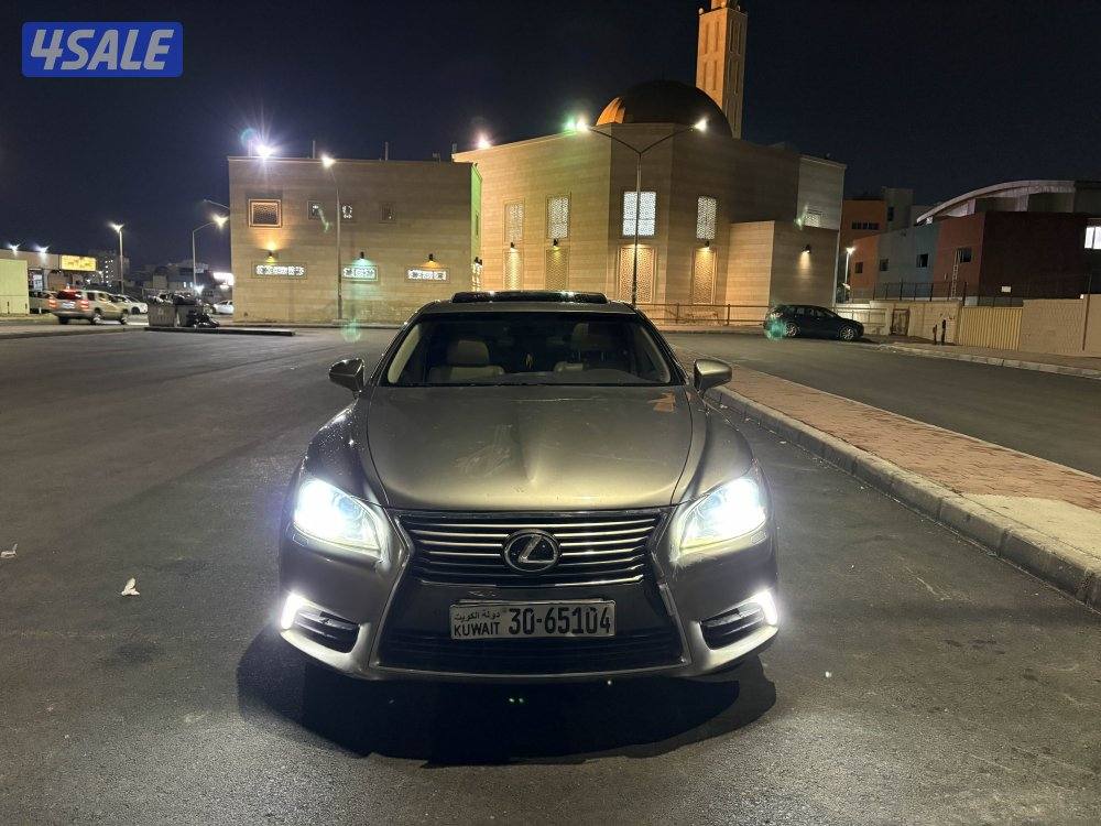 للبيع لكزس Ls460 لارج وارد الساير0