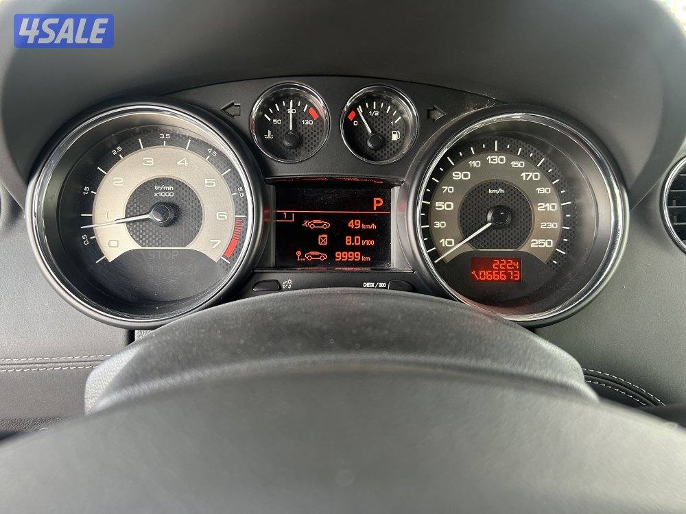 للبيع موديل 2012ماشي 66الف3