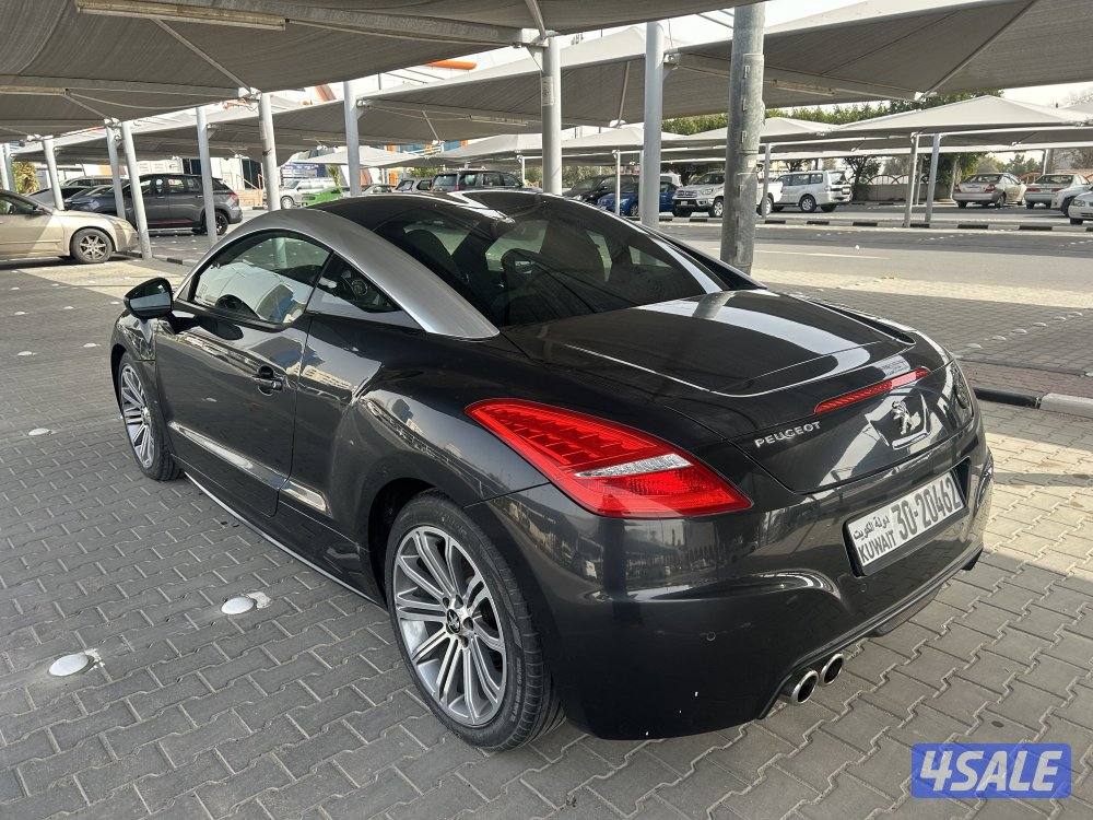 للبيع موديل 2012ماشي 66الف6