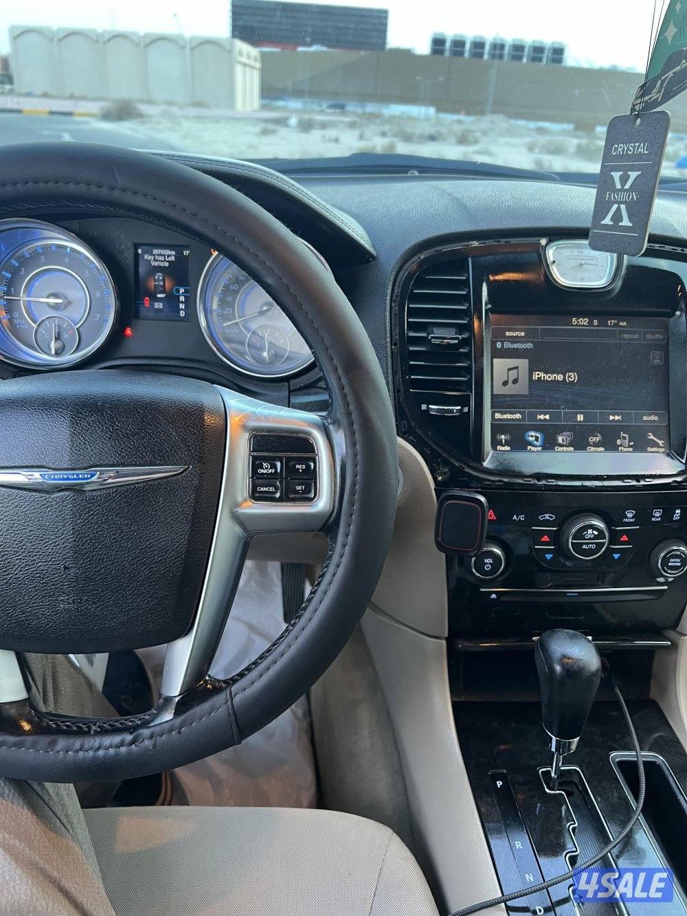 للبيع كرايزر هيمي 2013 شرط الفحص3