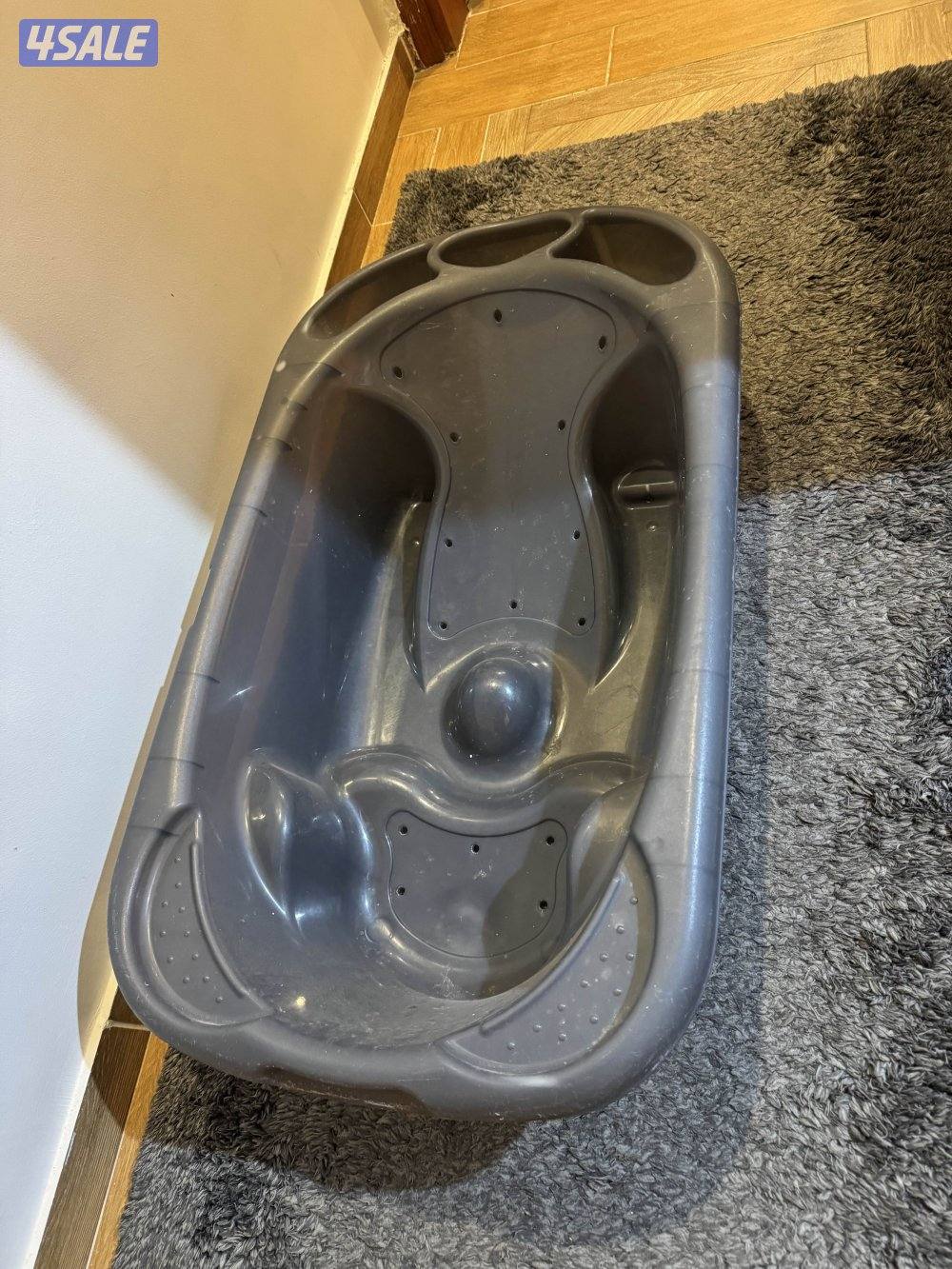 سرير بيبي للأطفال من إيكيا مع بانيو استحمام مع لحاف مع مرتبة7