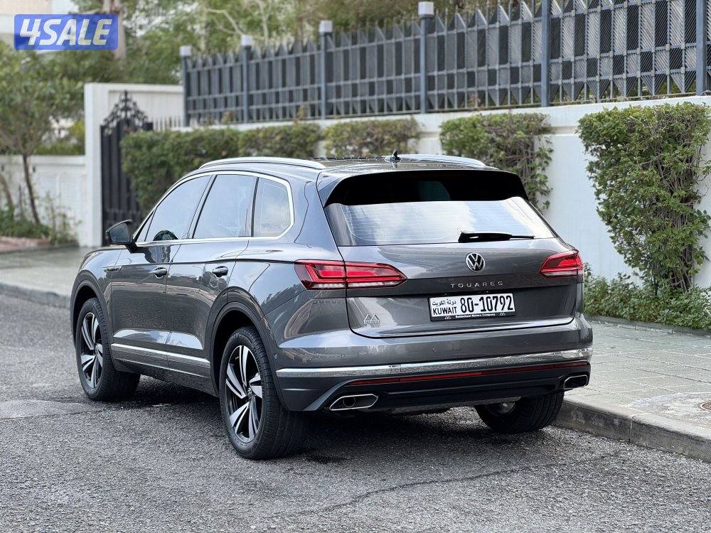 فولكس واجن طوارق V6 موديل 2023 عداد 35 الدرجة الأولى صبغ وكالة4