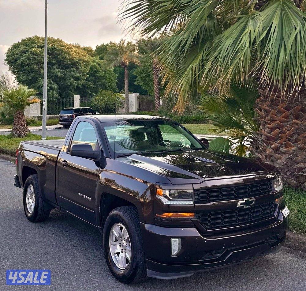 للبيع سلفرادو LT 2018 ماشي 210 صبغ الوكاله وراد الغانم0