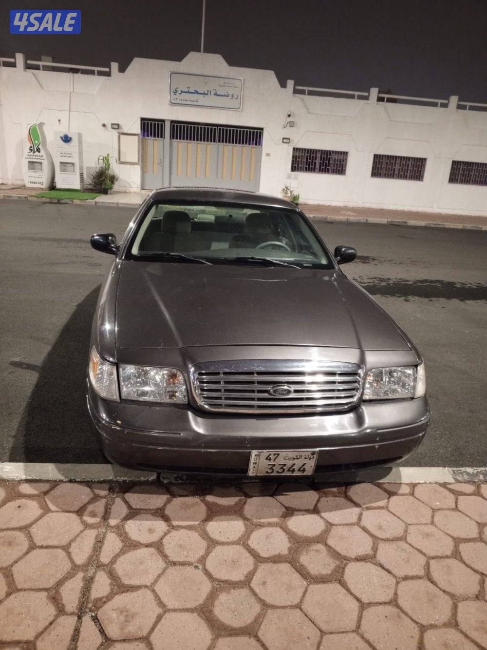 للبيع كروان فكتوريا شرط الفحص2