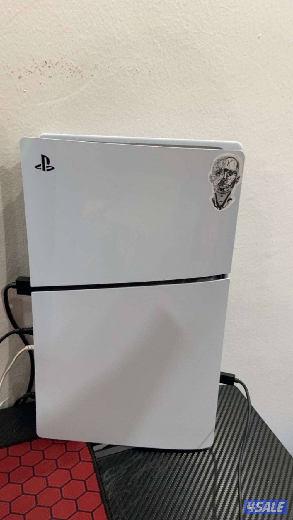 للبيع سوني فايف استعمال ٣ اشهر نضيف مع كامل اغراضه2