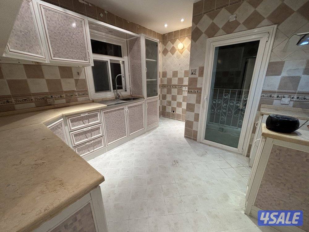 للايجار دوبلكس فخم في قرطبه5