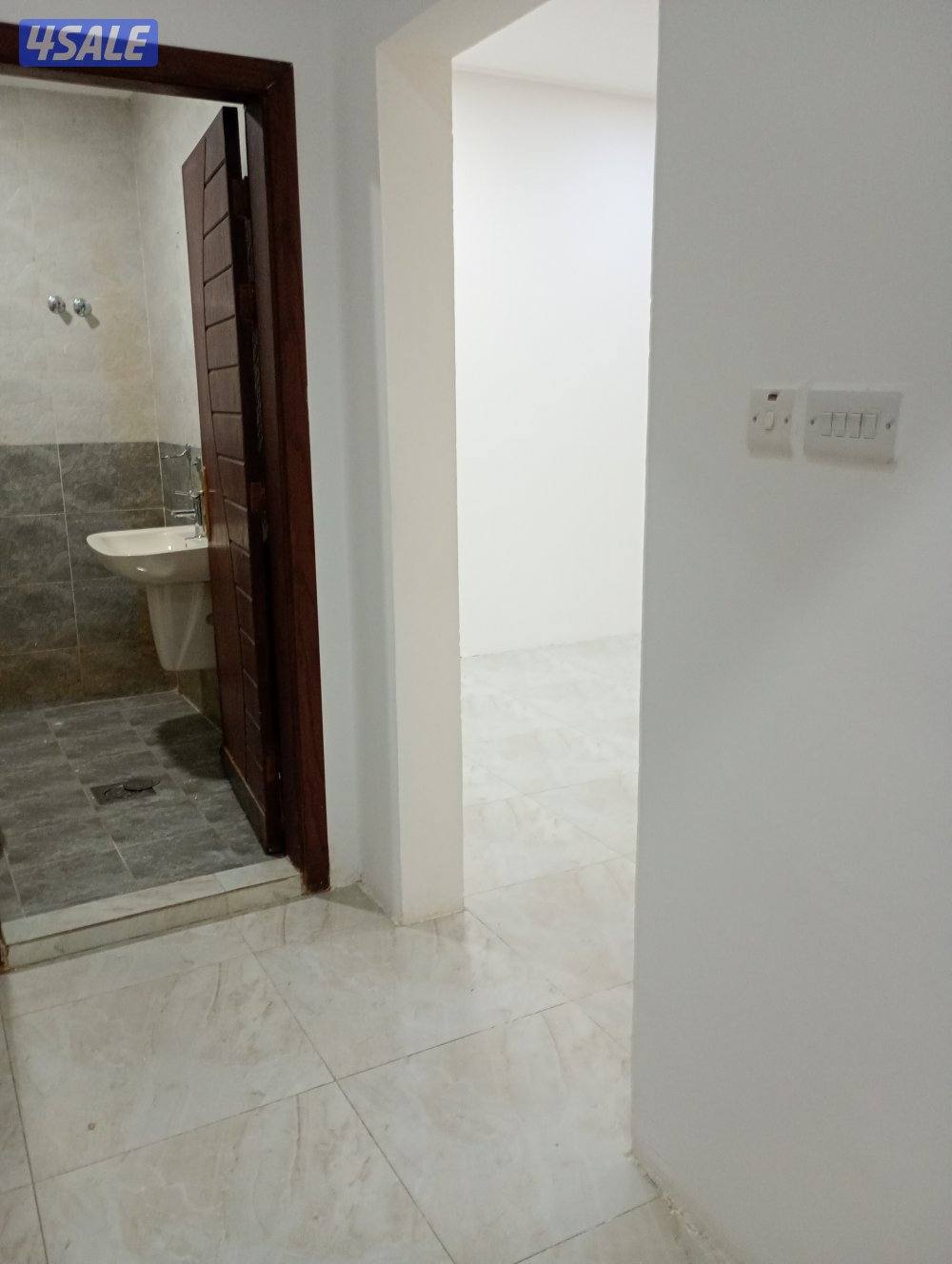 للايجار شقه في منطقة الفردوس قطعه 32