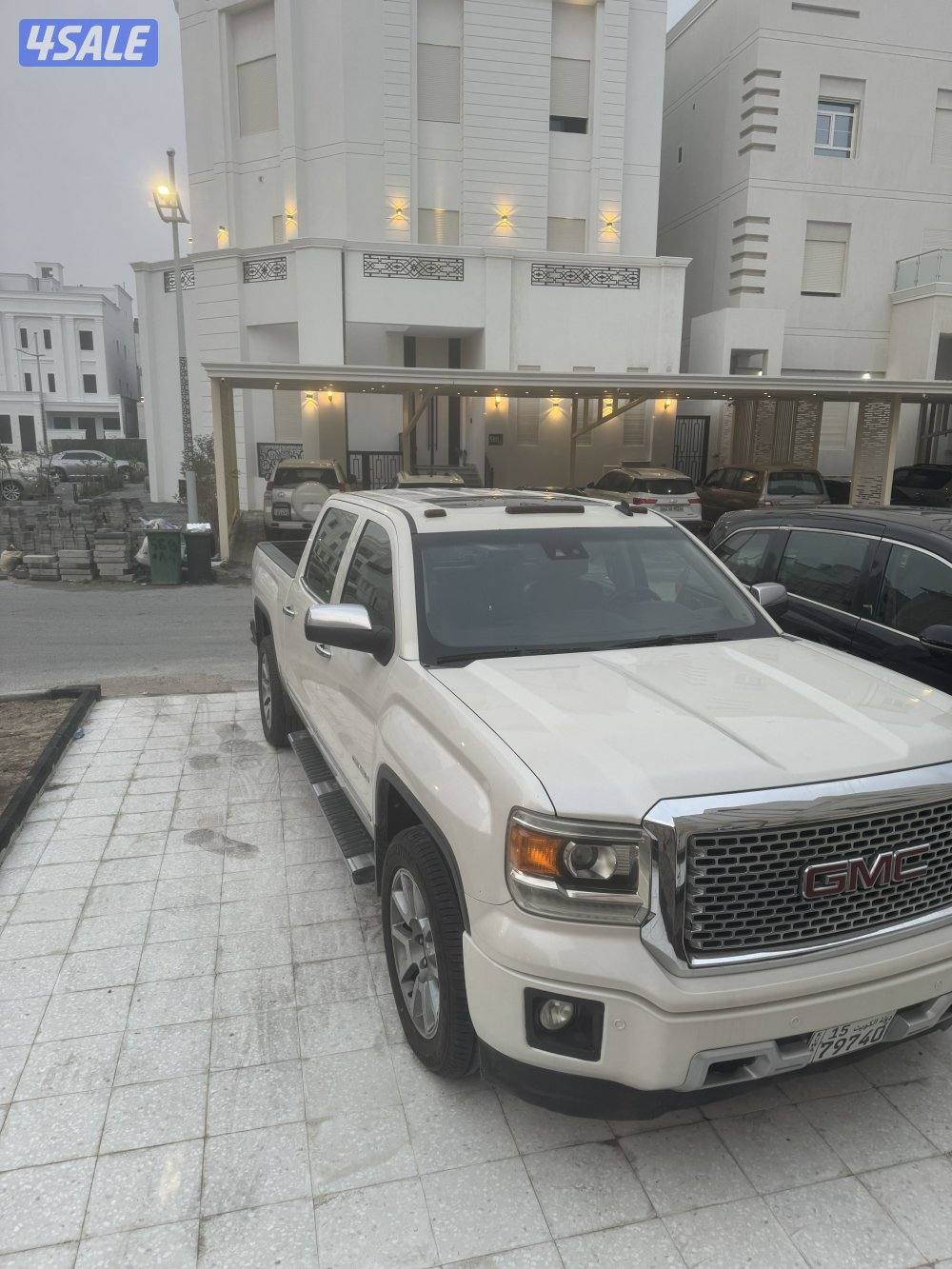 GMC وانيت دينالي فل كامل المواصفات2