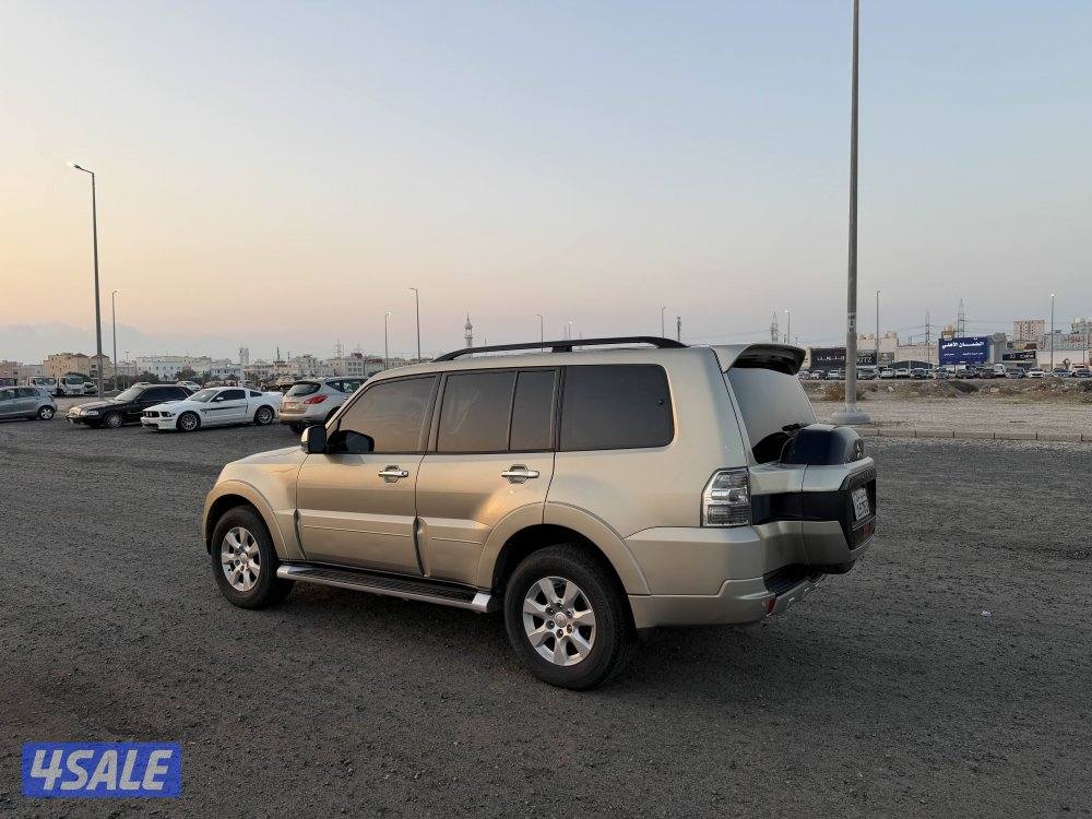 باجيرو بحالة المصنع كالجديد1