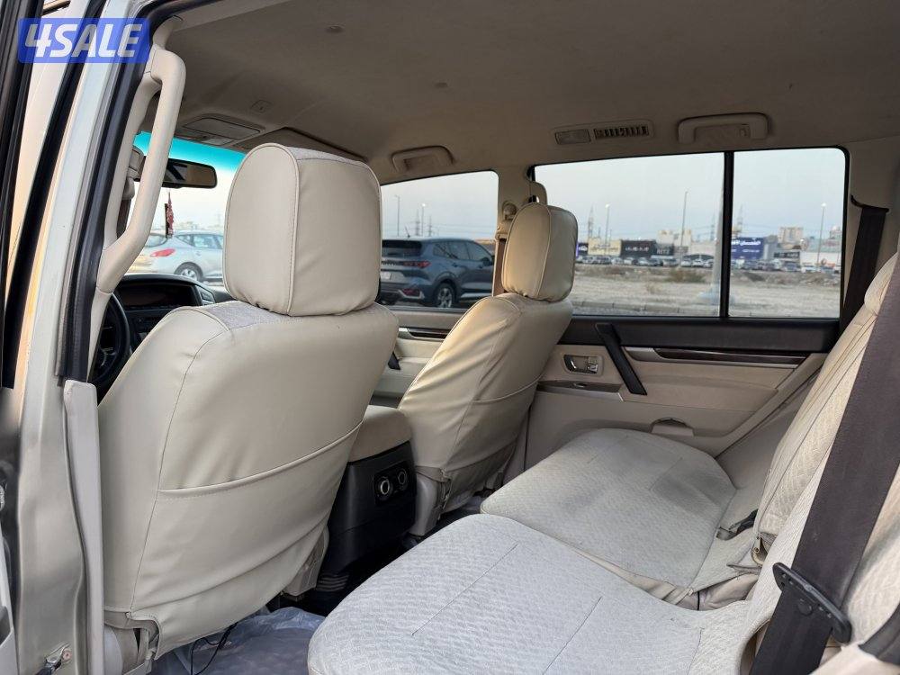 باجيرو بحالة المصنع كالجديد6