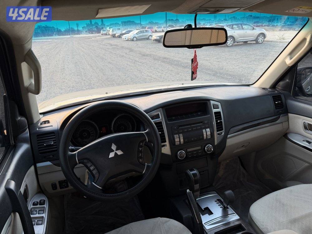 باجيرو بحالة المصنع كالجديد7