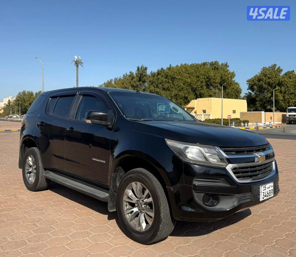 بحالة ممتازة جيب شفروليه تريل بليزر LT 2018 ماشي 160 فحص ماكينة قير شا1